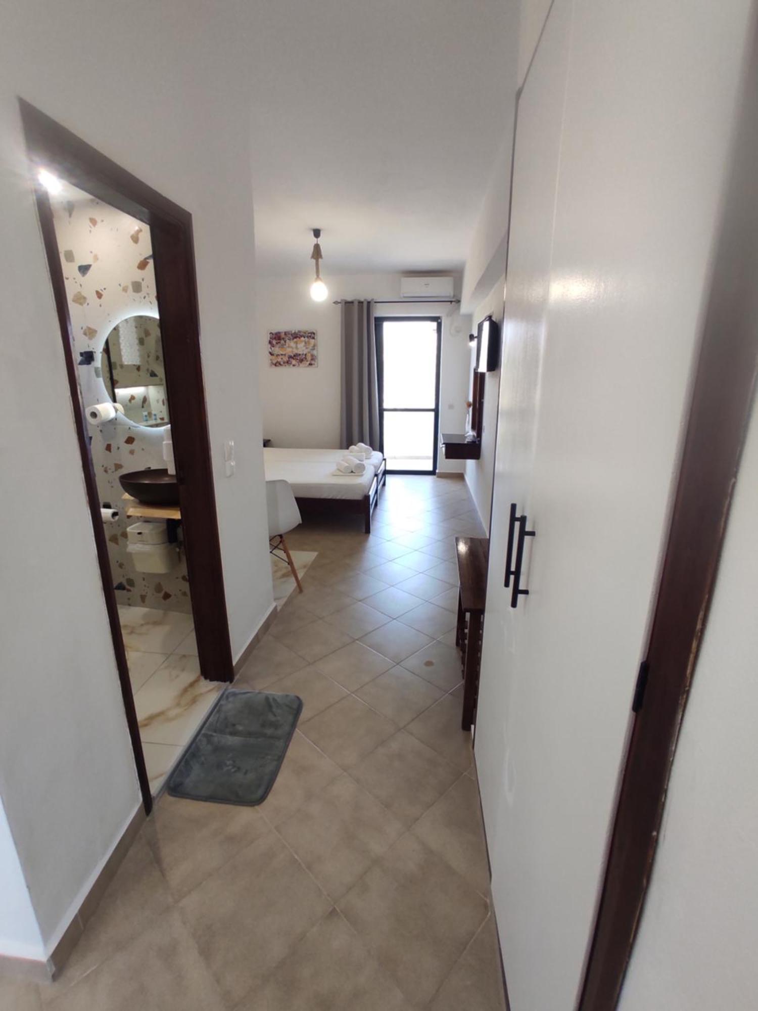 Creta Star Apartments Agia Galini Eksteriør bilde